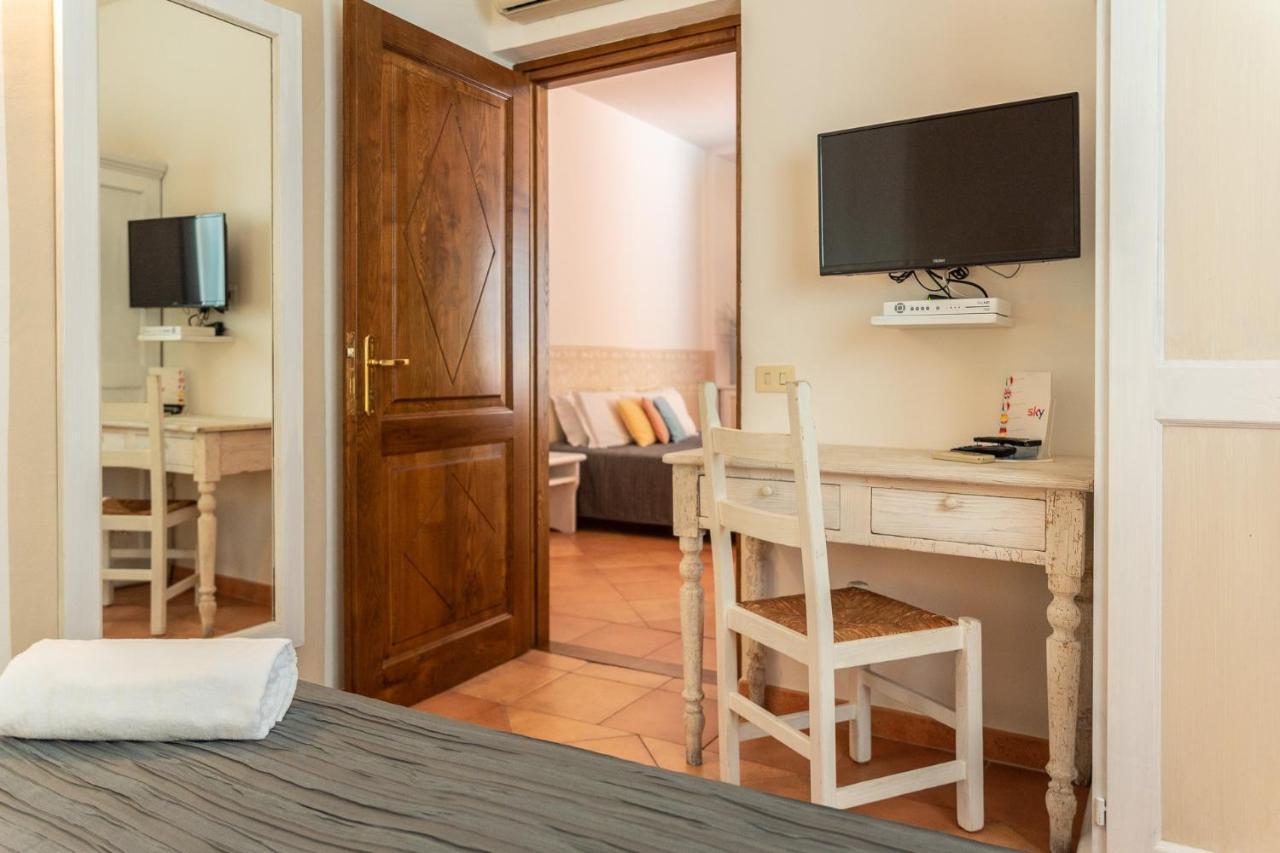 Boutique Hotel Sant'Andrea & Relais San Pantaleo Dış mekan fotoğraf
