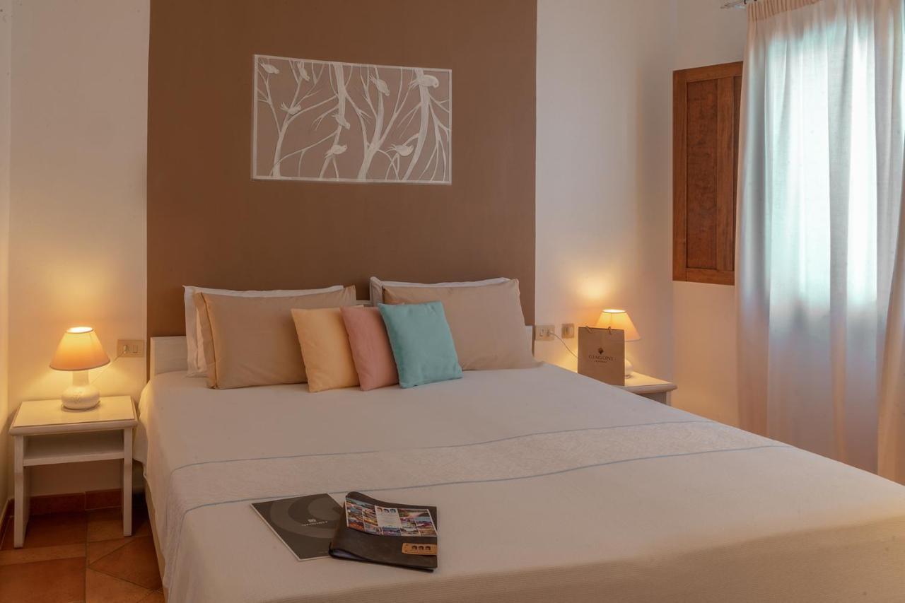 Boutique Hotel Sant'Andrea & Relais San Pantaleo Dış mekan fotoğraf