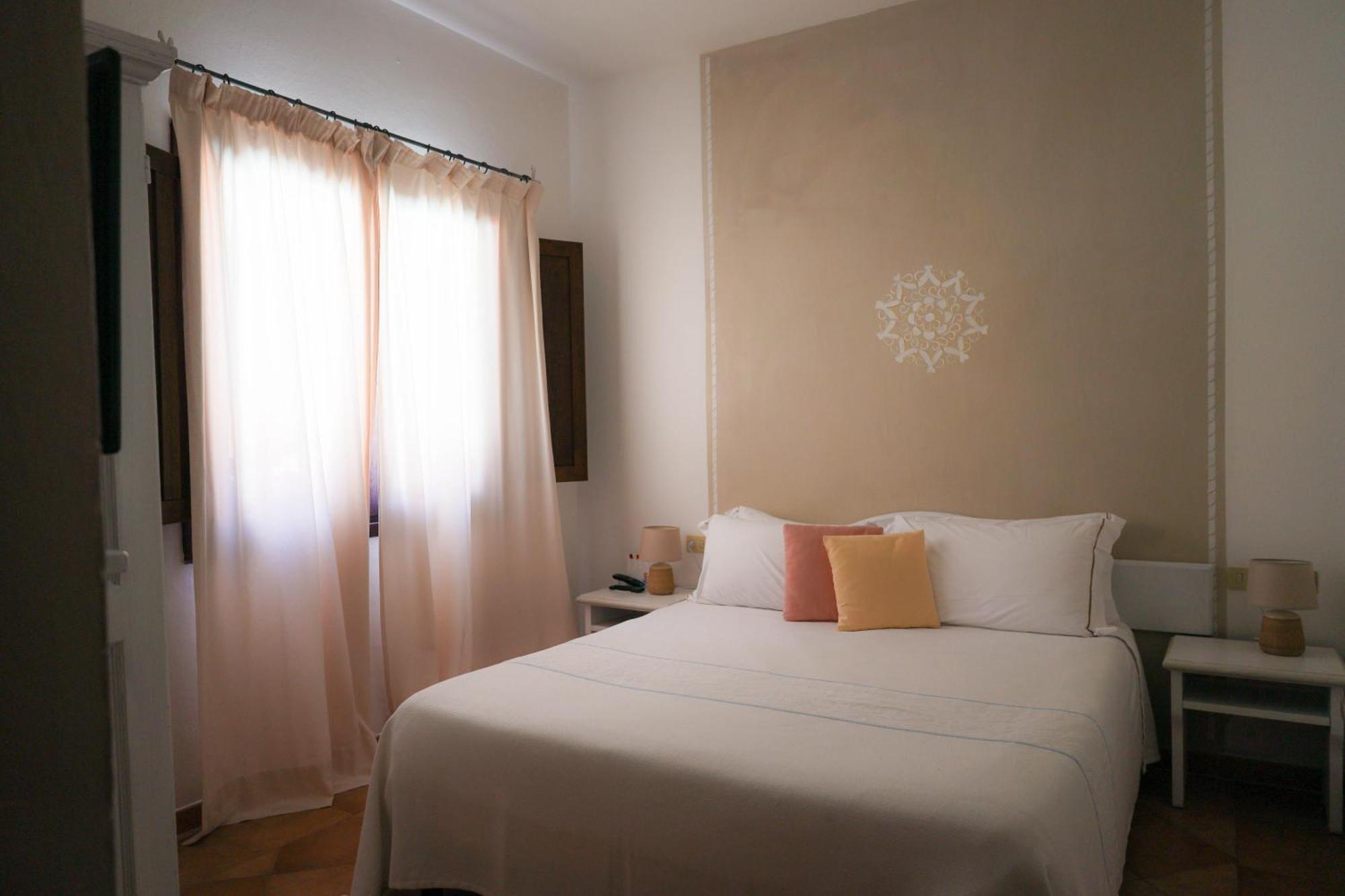 Boutique Hotel Sant'Andrea & Relais San Pantaleo Dış mekan fotoğraf