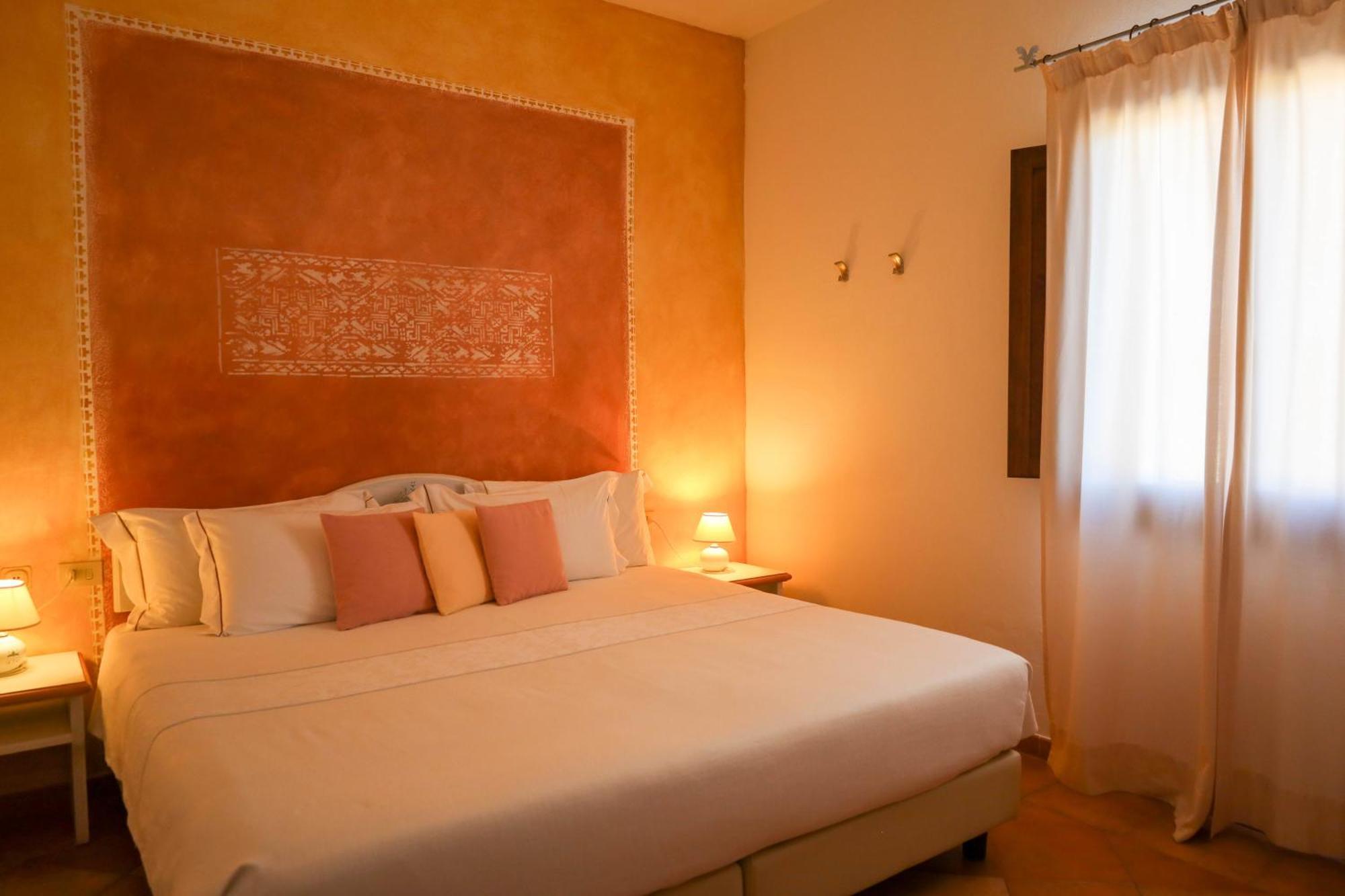 Boutique Hotel Sant'Andrea & Relais San Pantaleo Dış mekan fotoğraf