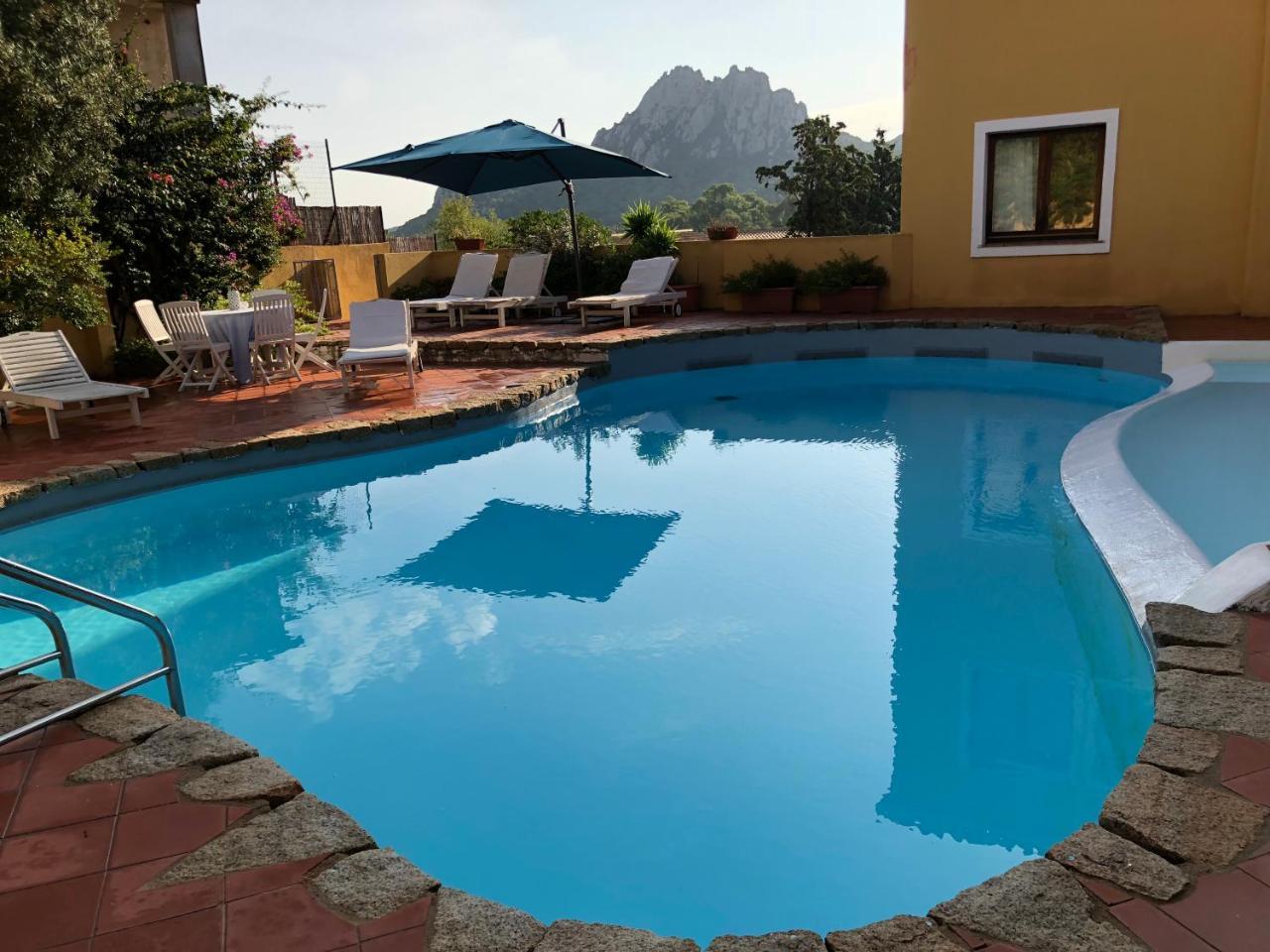 Boutique Hotel Sant'Andrea & Relais San Pantaleo Dış mekan fotoğraf