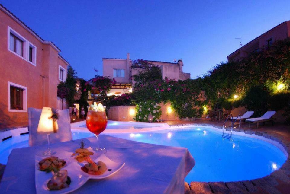 Boutique Hotel Sant'Andrea & Relais San Pantaleo Dış mekan fotoğraf