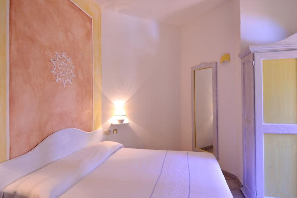 Boutique Hotel Sant'Andrea & Relais San Pantaleo Dış mekan fotoğraf